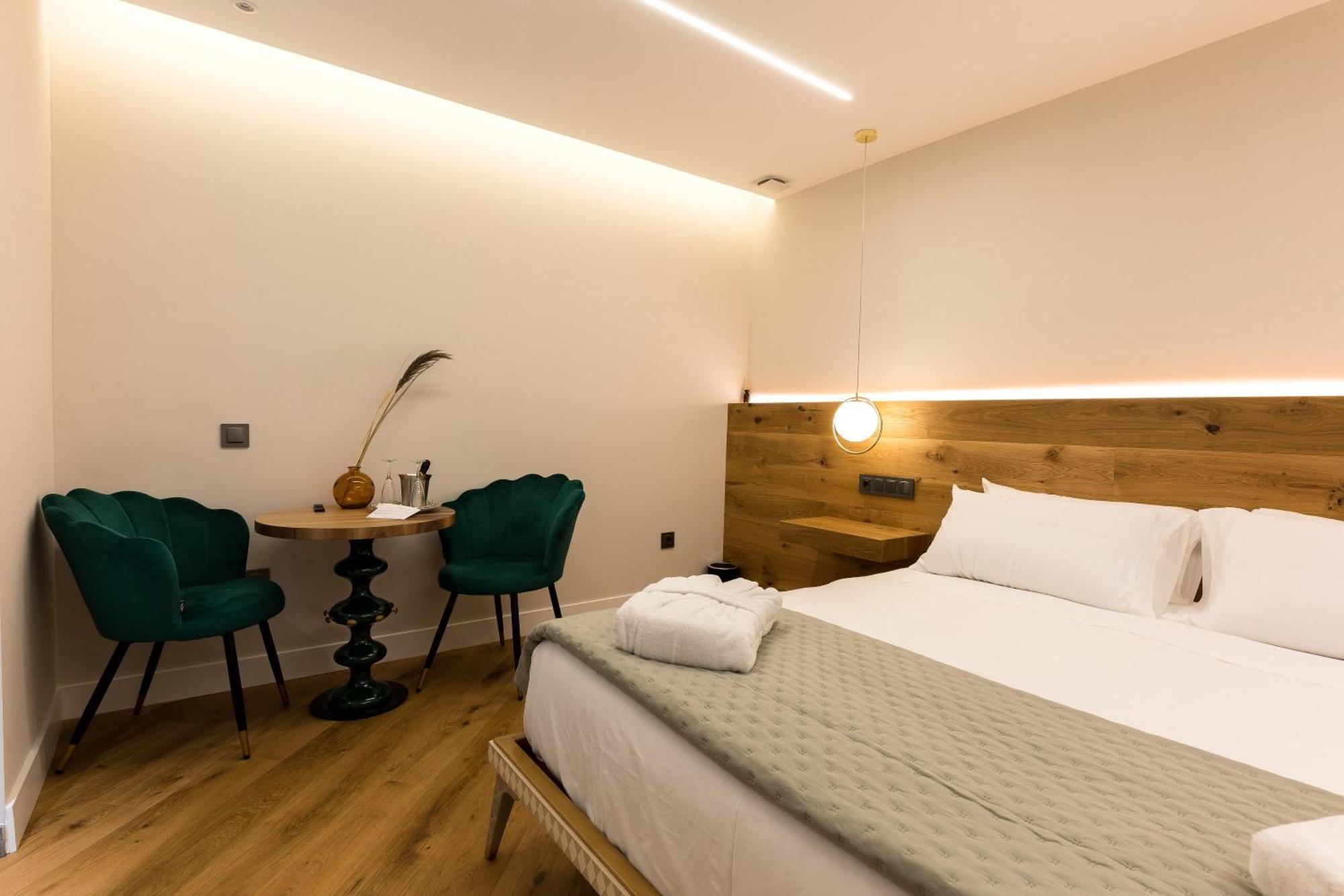 Infinitvm Hotel Siguenza Exterior photo
